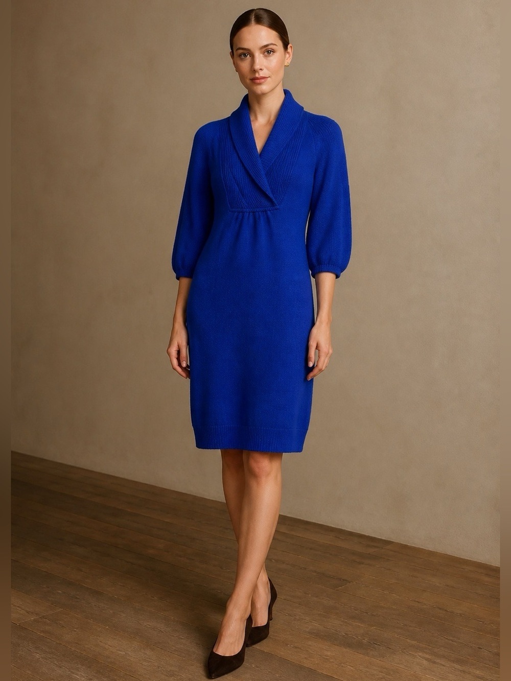Diane Von Fursternberg 100% Wool Royal Blue Sweater Dress Size Small